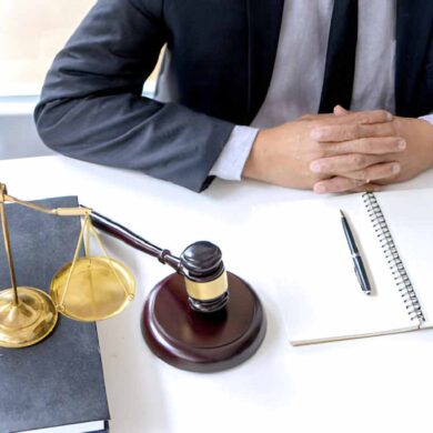 Key Qualities to Look for in a Criminal Lawyer