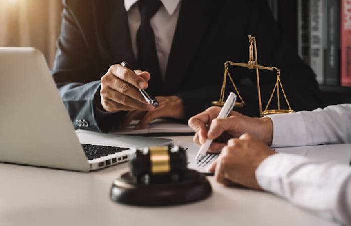 Legal Experts Write For Us